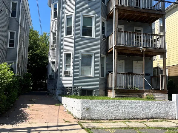 33-35 Amity Street, Hartford, CT 06106