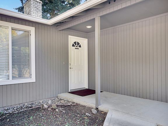 2nd image of 12505 107th Avenue Ct E