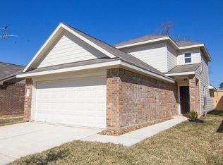 368 Upper Creek Dr, Willis, TX 77378