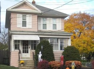709 1st St, Watervliet, NY 12189