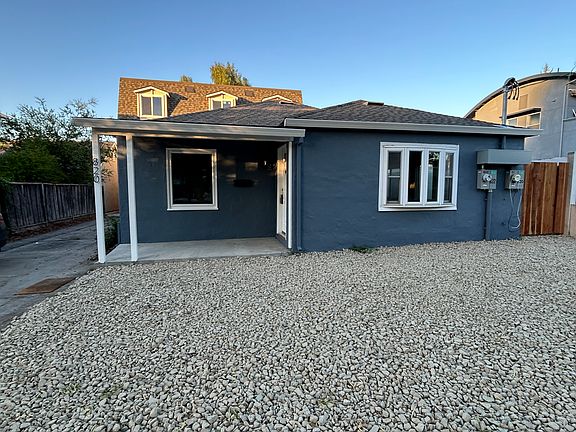 2nd image of 820 Jackson St