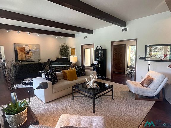 3rd image of 603 Elora Dr