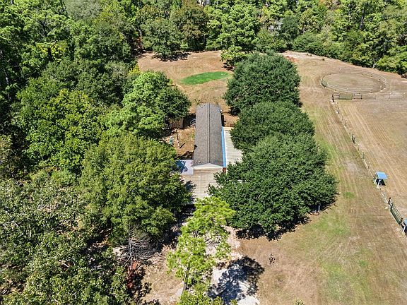 2nd image of 26 Spring Creek Cir #A