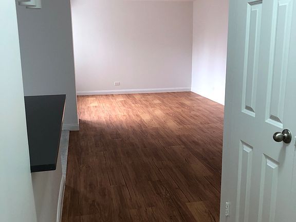 2nd image of 747 10th Ave APT 8F