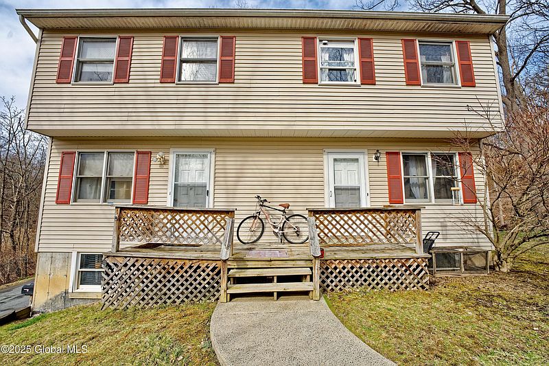 2nd image of 41 Brickyard Road