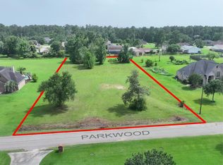 9155 Parkwood, Orange, TX 77630