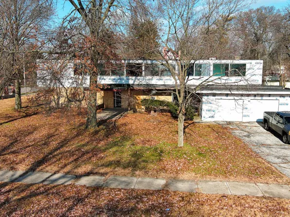 104 Valentine Ct, Michigan City, IN 46360