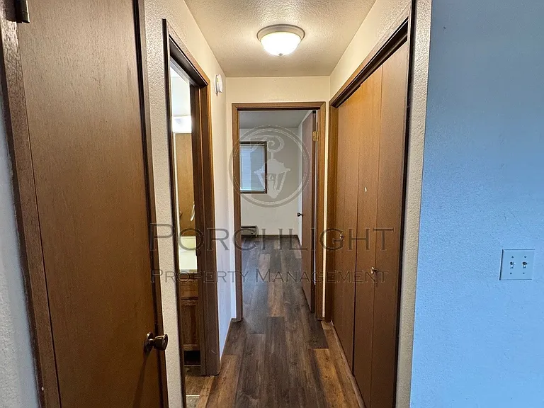 La Villa Apartments — Photo 31