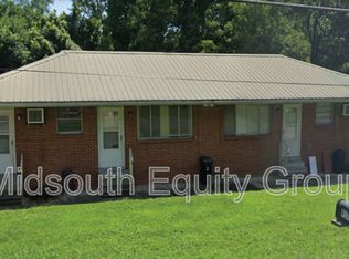 1005 Tucker St APT B, Dyersburg, TN 38024