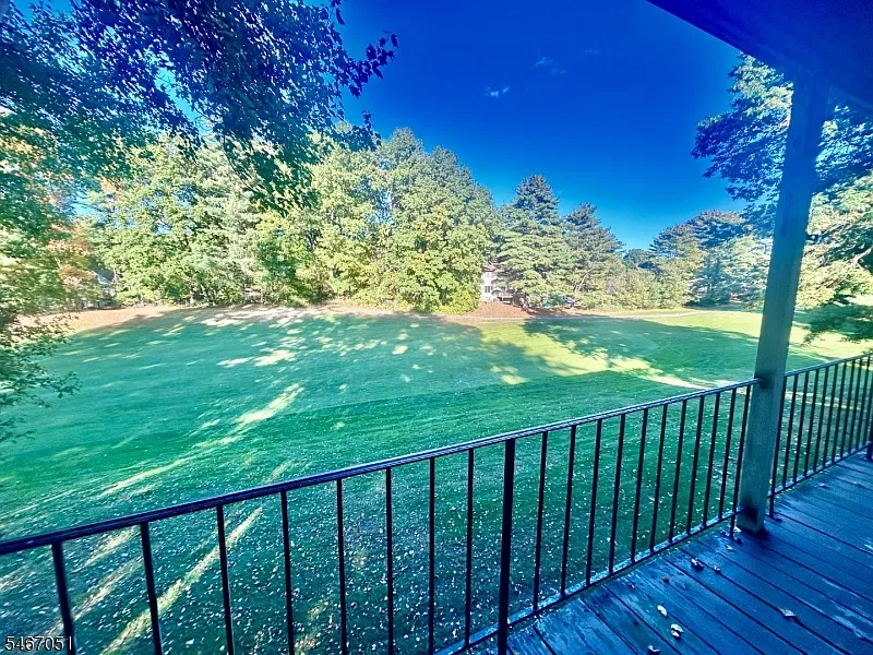 1 bed, 1.0 bath, $1,000 — Photo 2