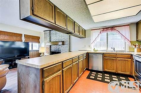 3rd image of 2717 Countess Dr