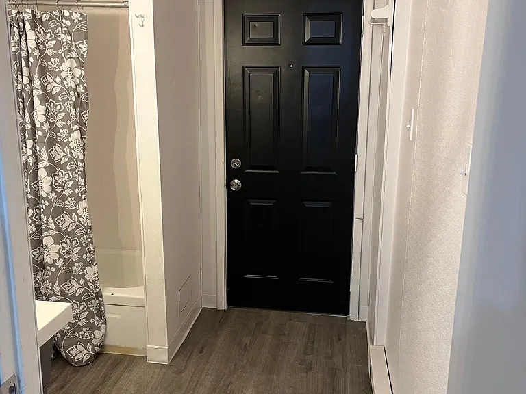 326 Taylor Ave #3 — Photo 5
