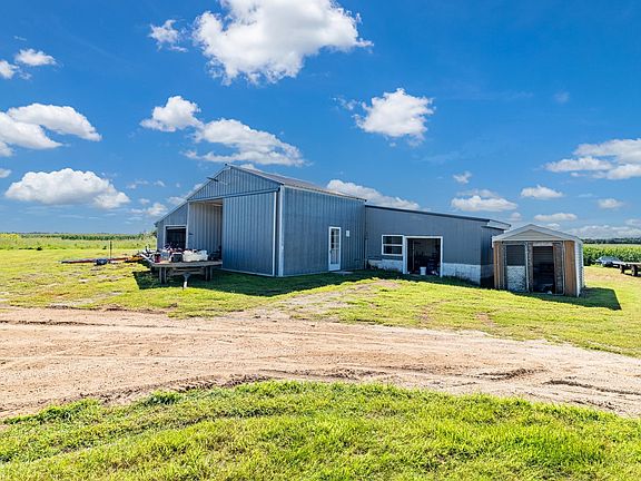 3rd image of 755 240th Ave SW