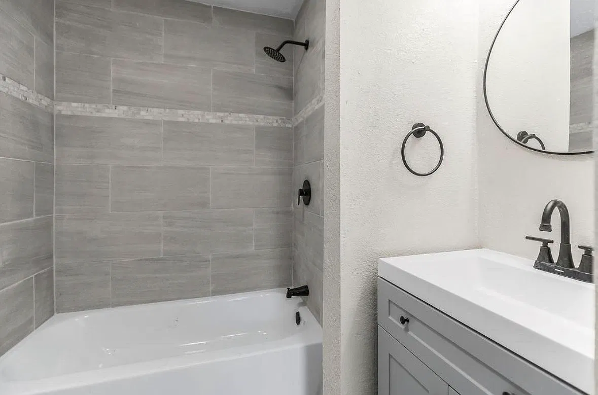 3 bed, 1500 sqft, $780 — Photo 4