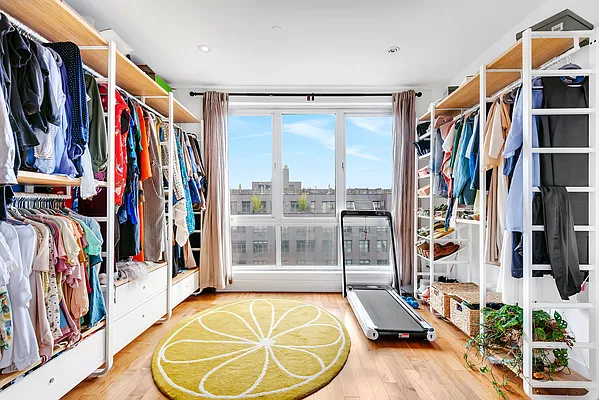 Rented by Corcoran | media 27