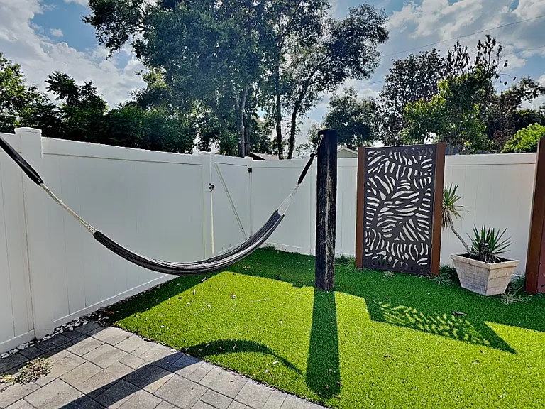 8212 Citrus Chase Dr — Photo 32