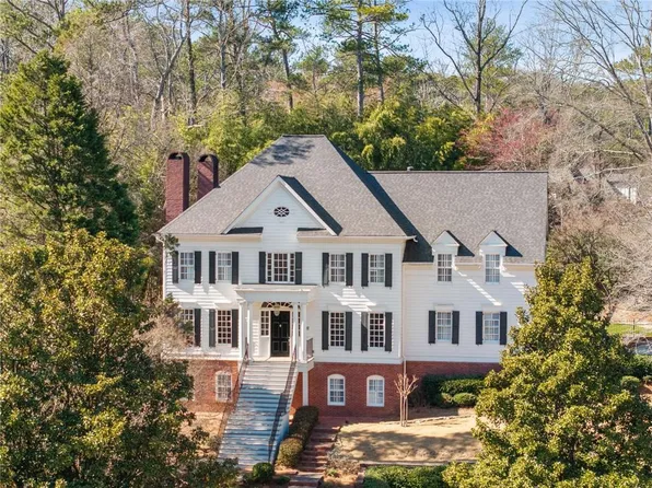 4399 Jett Pl NW, Atlanta, GA 30327