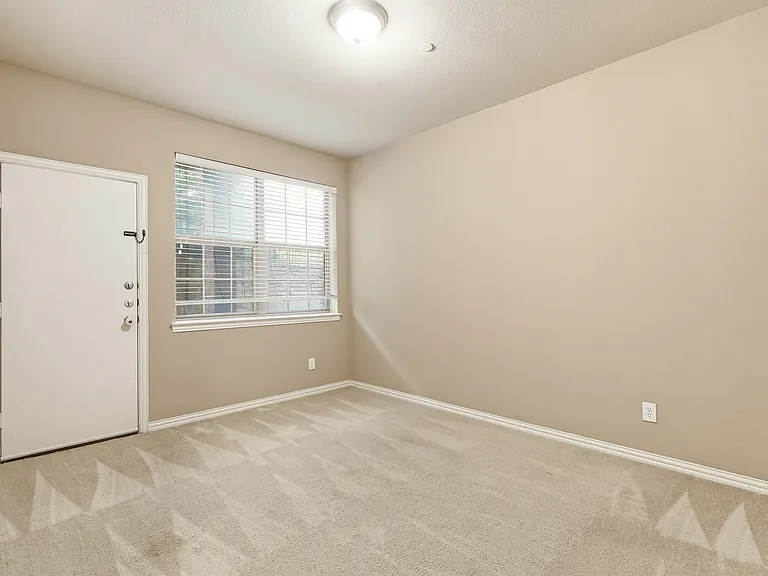 1435 Chase Ln — Photo 21