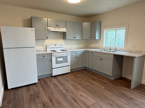 116 Pearl St #4