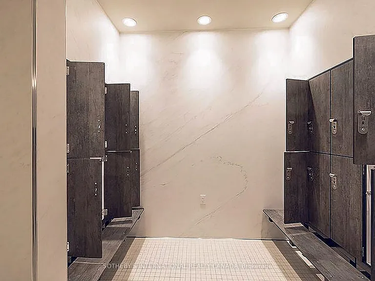 585 Bloor St E #4022 — Photo 26