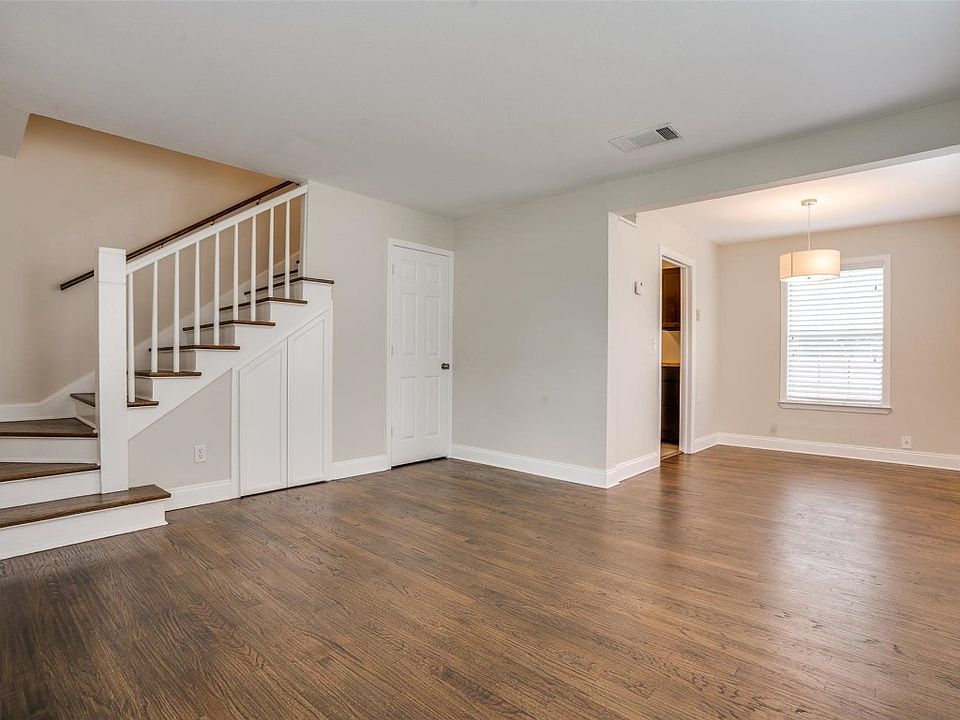 1st image of 304 N Montreal Ave
