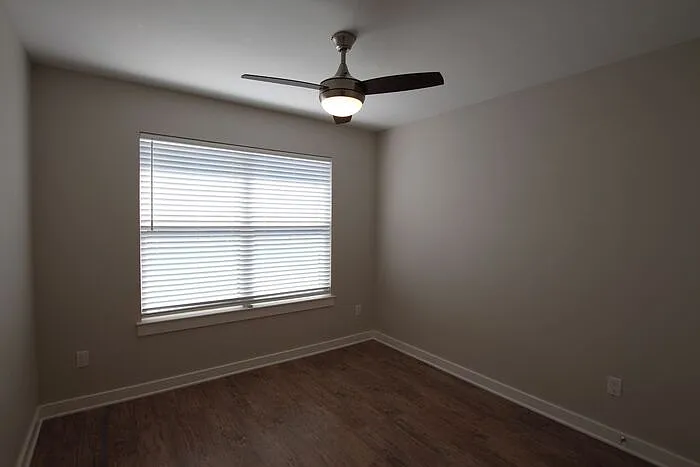 307 N Henry St #15 — Photo 15