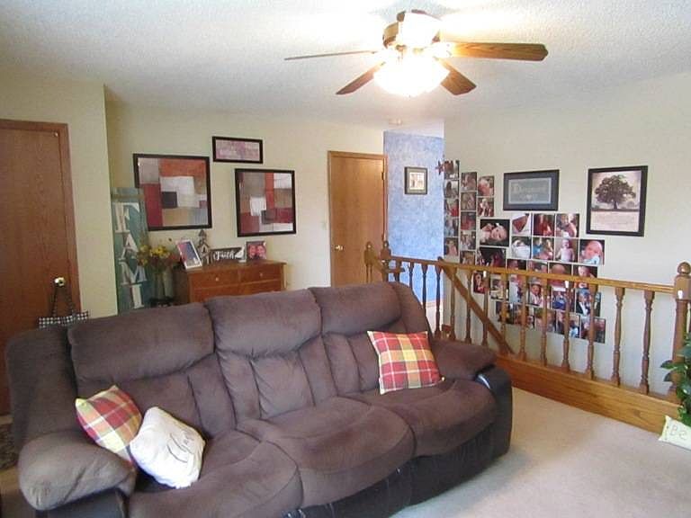 1285 N Brookside Dr, Colby, KS 67701 Zillow