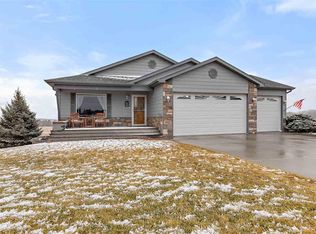 6922 Spyglass Ct, Rapid City, SD 57702
