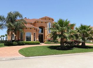 13818 Hampton Cove Dr, Houston, TX 77077