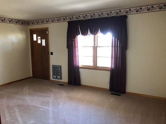 4th image of 114 Wildwood Dr