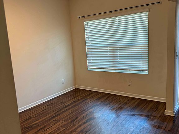 Bonus Room - Can be used as a formal dining room, gym, kids play room, or office.