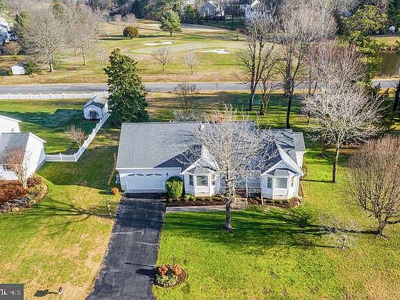 4th image of 21680 Pebble Beach Ct