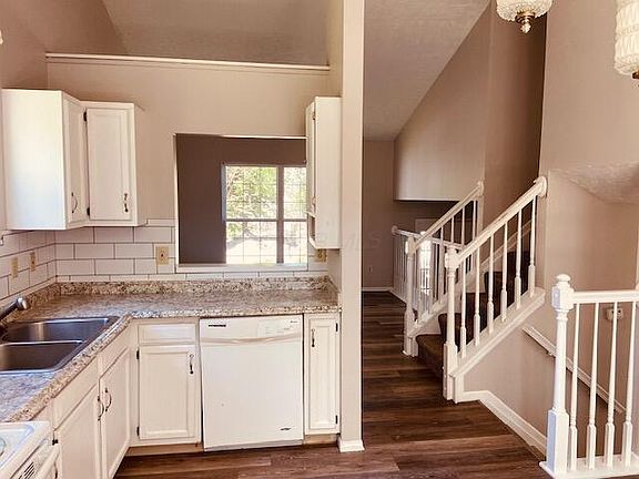 5th image of 661 Pine Trace Ct