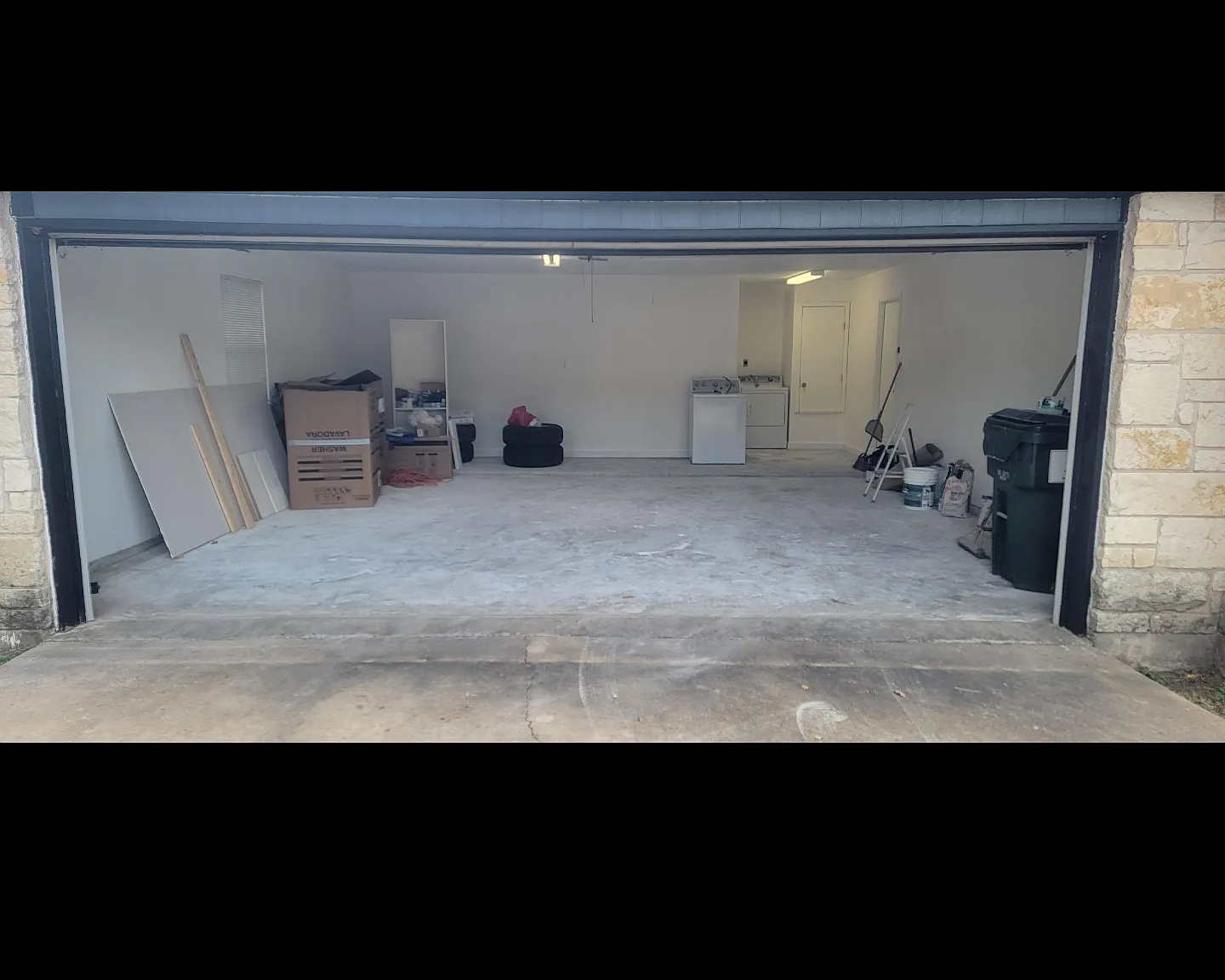 3 bed, 1178 sqft, $1,750 — Photo 2