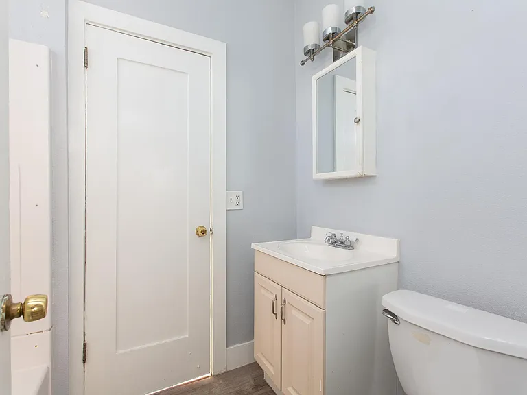 1222 N Kenmore Ave #8 — Photo 20