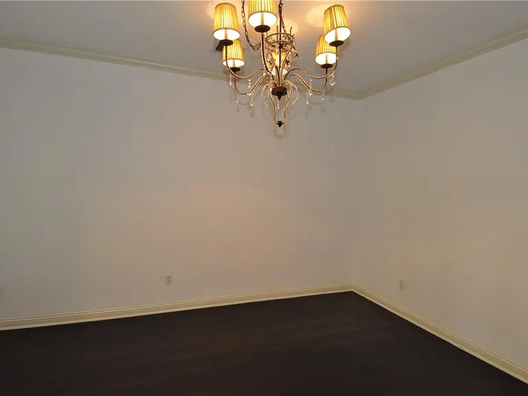 3323 Pine Needle Cir — Photo 27