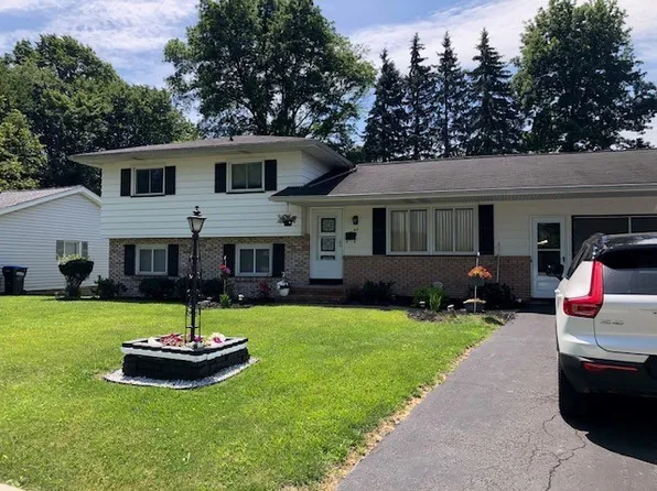 63 Noel Dr, Rochester, NY 14606