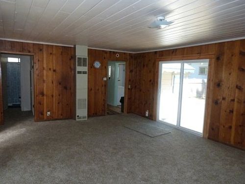 4th image of 1095 Long Valley Ave