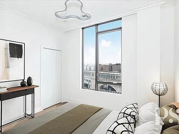 4th image of 47-16 Greenpoint Ave #3E