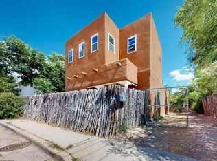 1010 Lopez St, Santa Fe, NM 87501