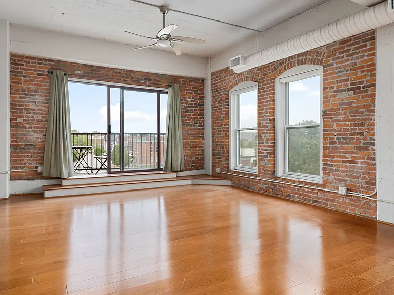 432 E Rich St #4E — Photo 15