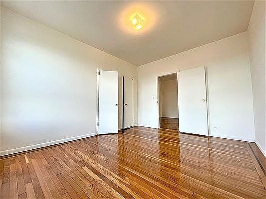 5th image of 2574 37th St APT 5