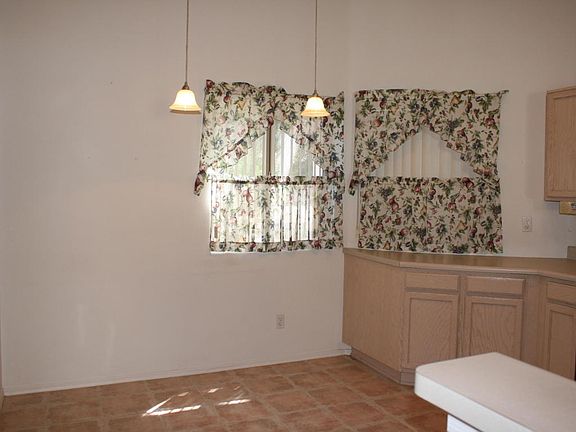 5th image of 7000 W Somerton Dr
