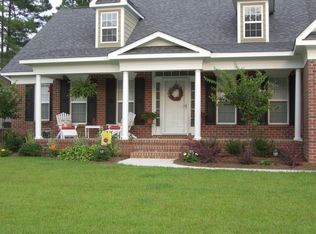 945 Dalmore Dr, Fayetteville, NC 28311