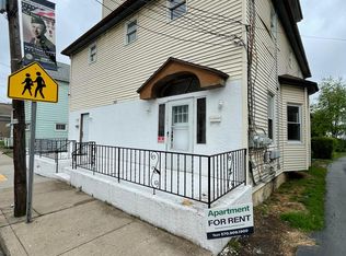 502 Oak St APT 1, Old Forge, PA 18518