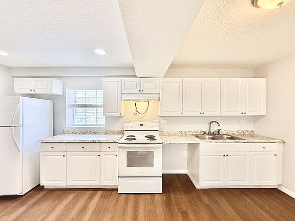 5th image of 425 F St Unit 2
