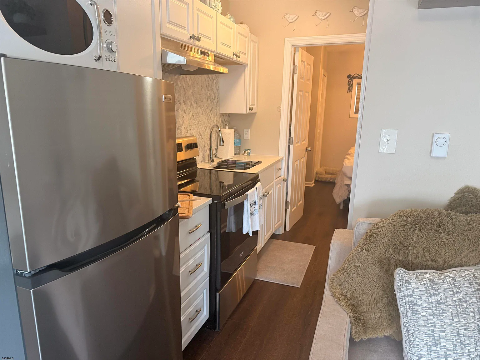 9401 Pacific Ave — Photo 4