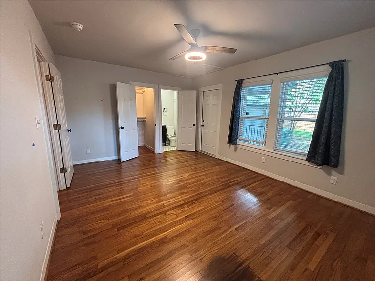 3241 Odessa Ave — Photo 10