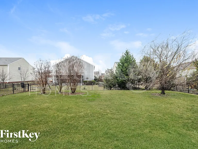 1008 Rural Farm Rd — Photo 15
