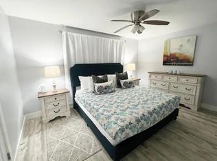 610 Mountain Dr, Destin, FL 32541